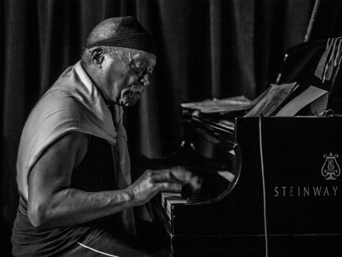 Cecil Taylor by Peter Gannushkin, downtownmusic.net