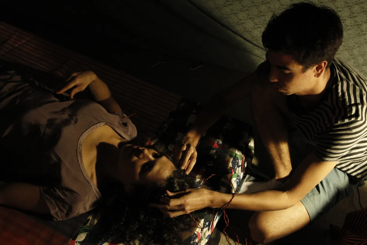 Artist-In-Residence: "Massage Performances"